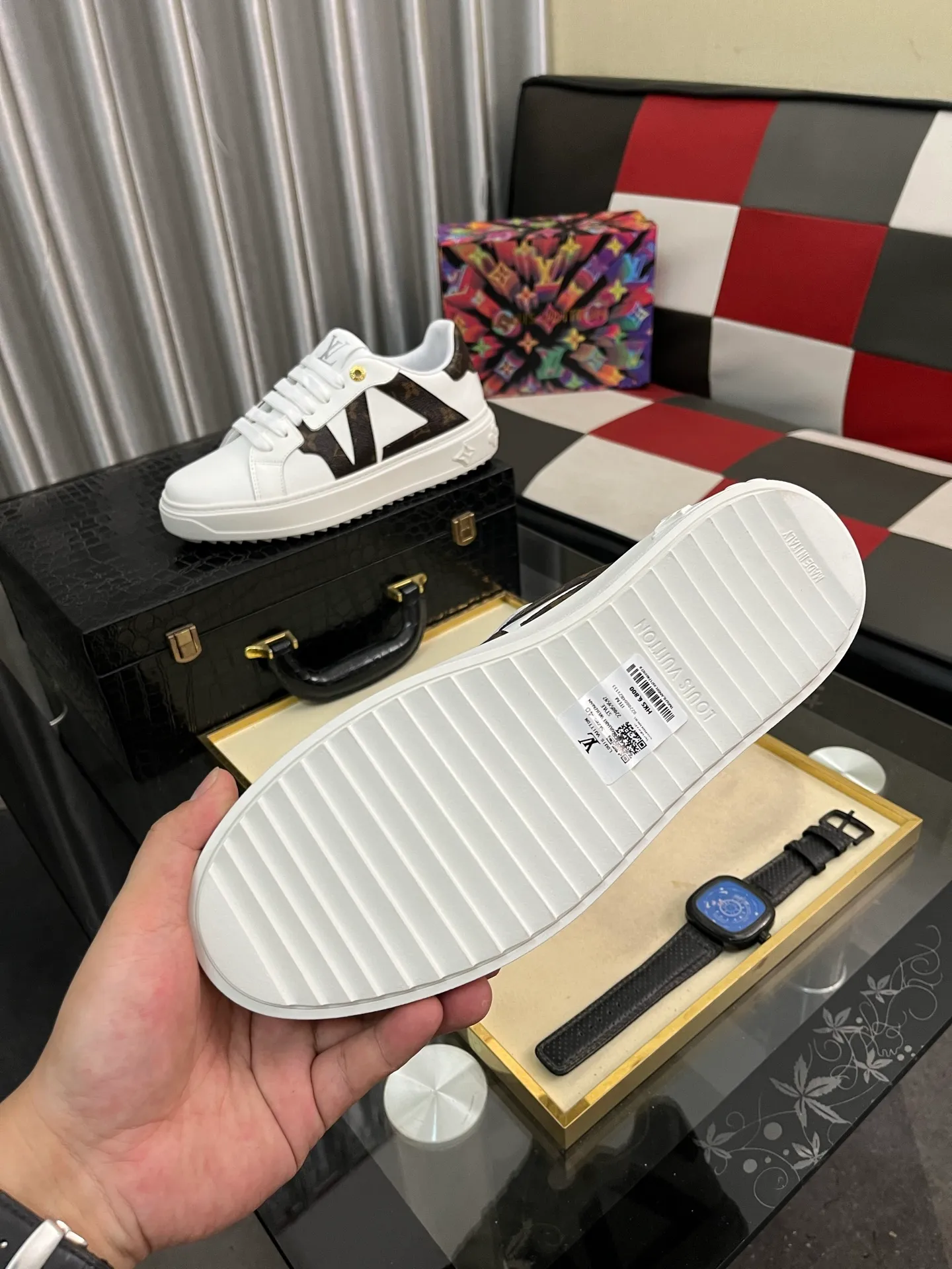 Men's shoes 💰520⌚️⌚️LV Louis Vuitton. The latest fashionable casual shoes are popular in physical stores. New spring and summer comfortable imported custom original cowhide, unique jacquard fabric element design. With sheepskin lining, Lv original bottom, [sun][sun] high-end packaging and high quality💪Details determine the quality, you can enter and leave the counter at will, welcome to compare🇮🇹Number of sizes 38-445️⃣Color options available